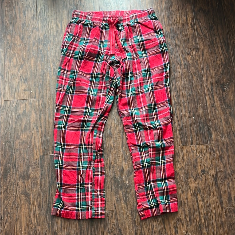Old Navy Red Plaid Pajama Pants